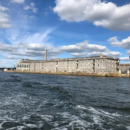 Apartamento Clarence At Royal William Yard Plymouth Exterior foto